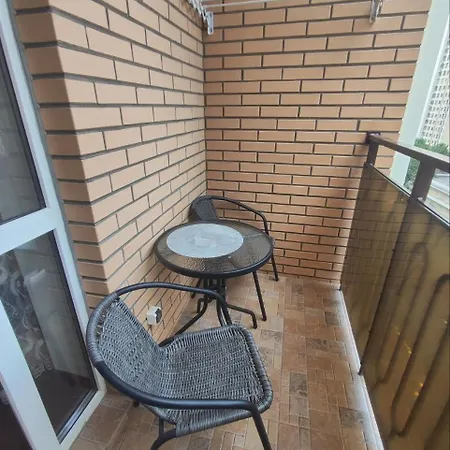 посуточно 7 минут до моря Apartment *