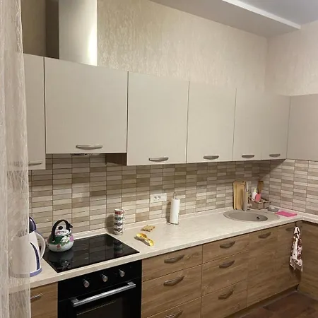 посуточно 7 минут до моря Apartment *