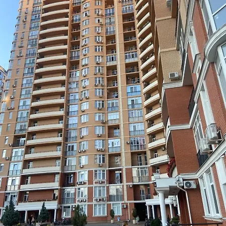 посуточно 7 минут до моря Apartment